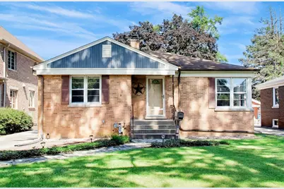 479 N Elm Avenue, Elmhurst, IL 60126 - Photo 1