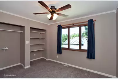 614 N Lillian Street, McHenry, IL 60050 - Photo 13