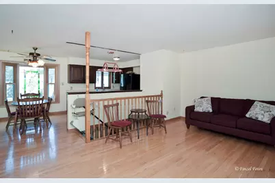 614 N Lillian Street, McHenry, IL 60050 - Photo 5