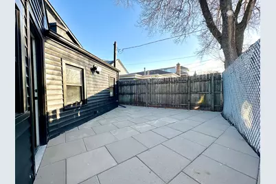 8325 W Forest Preserve Avenue, Chicago, IL 60634 - Photo 19