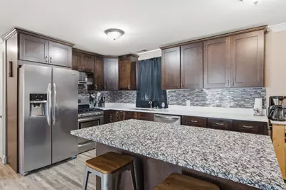 11325 S Oak Park Avenue, Worth, IL 60482 - Photo 7