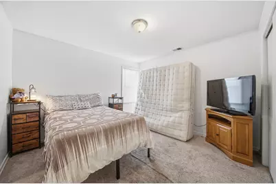 11325 S Oak Park Avenue, Worth, IL 60482 - Photo 13