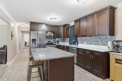 11325 S Oak Park Avenue, Worth, IL 60482 - Photo 9