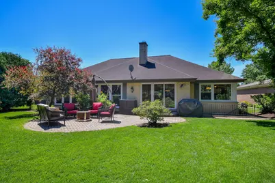 588 Williamsburg Road, Glen Ellyn, IL 60137 - Photo 41