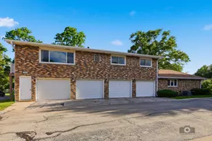 1905 Rosewood Ct, Darien, IL 60561 - Photo 21