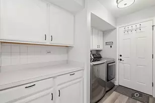 1905 Rosewood Ct, Darien, IL 60561 - Photo 13
