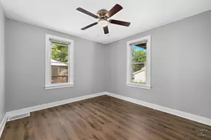 908 Wheeler St, Woodstock, IL 60098 - Photo 9