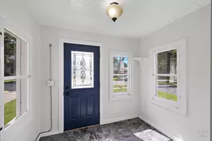 908 Wheeler St, Woodstock, IL 60098 - Photo 3