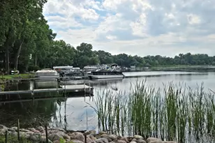 318 Seafarer Dr, Third Lake, IL 60030 - Photo 37