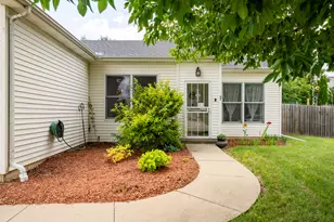 1501 Donegal Dr, Normal, IL 61761 - Photo 3