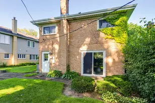 9230 N Major Ave, Morton Grove, IL 60053 - Photo 31