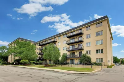 [Address not provided], Morton Grove, IL 60053 - Photo 1