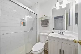 2S445 Sanchez Dr, Warrenville, IL 60555 - Photo 11