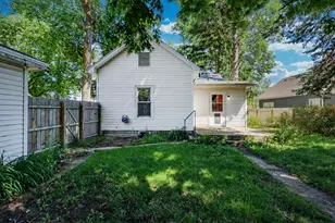1508 W Chestnut St, Bloomington, IL 61701 - Photo 39