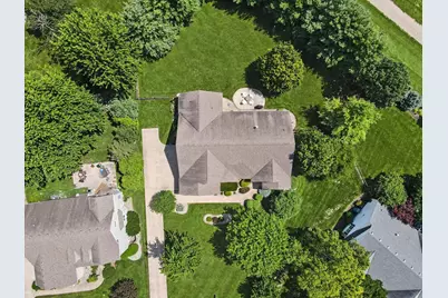 4714 Chestnut Grove Drive, Champaign, IL 61822 - Photo 3