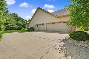 4714 Chestnut Grove Dr, Champaign, IL 61822 - Photo 49