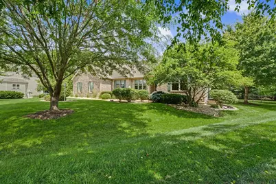 4714 Chestnut Grove Drive, Champaign, IL 61822 - Photo 5