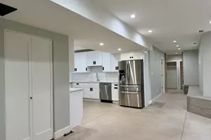 4730 W Grace St, Chicago, IL 60641 - Photo 3