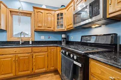 8707 Timbers Pointe Drive, Tinley Park, IL 60487 - Photo 15