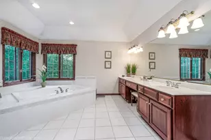 6N414 Medinah Rd, Medinah, IL 60157 - Photo 23