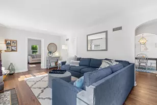4335 Lee St, Skokie, IL 60076 - Photo 7