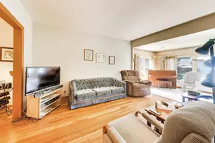 5478 W Gettysburg St, Chicago, IL 60630 - Photo 7