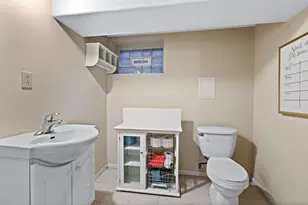 979 Vine St, Winnetka, IL 60093 - Photo 17