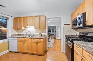 979 Vine St, Winnetka, IL 60093 - Photo 9