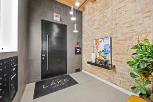 223 W Lake St, Chicago, IL 60606 - Photo 29