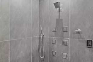 223 W Lake St, Chicago, IL 60606 - Photo 19