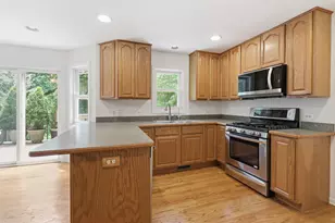 1018 Park Ave, Wauconda, IL 60084 - Photo 11