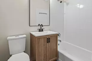 327 E Lake St, Barrington, IL 60010 - Photo 7