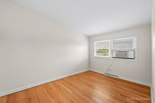 327 E Lake St, Barrington, IL 60010 - Photo 11