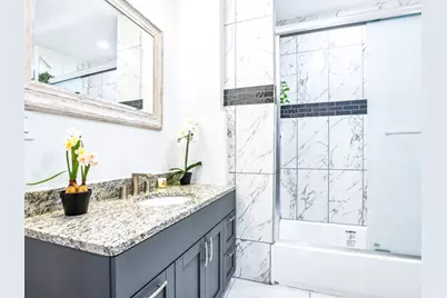 1806 S Trumbull Avenue #3, Chicago, IL 60623 - Photo 9