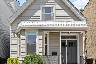3452 N Damen Ave, Chicago, IL 60618 - Photo 1