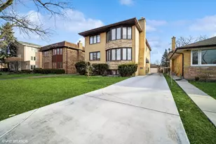 5715 N Cicero Ave, Chicago, IL 60646 - Photo 1