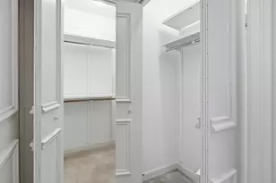 201 N Westshore Dr, Chicago, IL 60601 - Photo 17