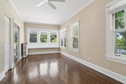 2247 W Estes Avenue #1, Chicago, IL 60645 - Photo 15