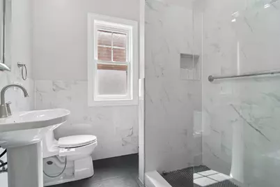 2247 W Estes Avenue #1, Chicago, IL 60645 - Photo 9