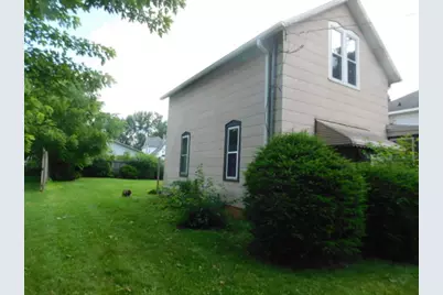 302 E Park Street, Morrison, IL 61270 - Photo 19