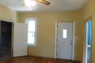 302 E Park St, Morrison, IL 61270 - Photo 5