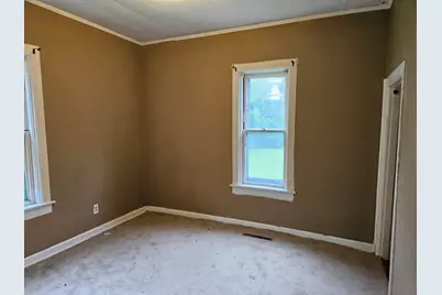 302 E Park Street, Morrison, IL 61270 - Photo 13