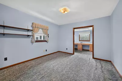 803 N 9th Street, Dekalb, IL 60115 - Photo 11