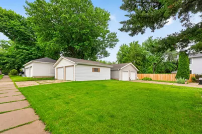 803 N 9th Street, Dekalb, IL 60115 - Photo 21