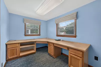 803 N 9th Street, Dekalb, IL 60115 - Photo 13