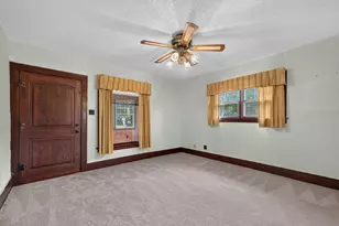 803 N 9th St, Dekalb, IL 60115 - Photo 5