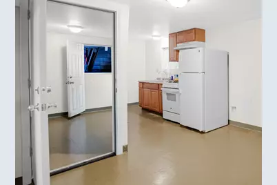 8233 S Langley Avenue #G, Chicago, IL 60619 - Photo 9