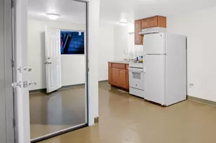 8233 S Langley Ave, Chicago, IL 60619 - Photo 9