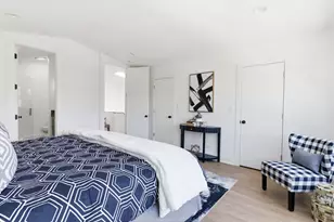2044 W Superior St, Chicago, IL 60612 - Photo 17