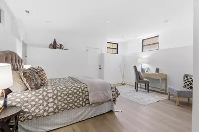 2044 W Superior Street, Chicago, IL 60612 - Photo 31